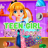 Teen Girl: Bag Decor